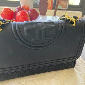 Tory Burch Black Flemming  Crossbody Chain  Dustbag 11" LX7"HX2.5"D W Excell
